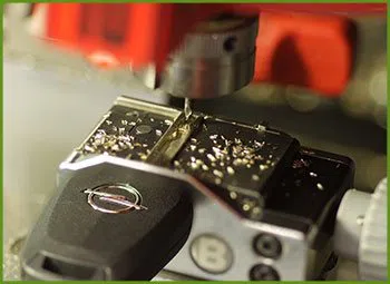 Gold Locksmith Store  Burbank, CA 818-737-2248 - key-cutting-for-automotive